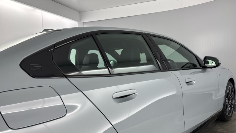 BMW i5 250kW eDrive40 M Sport 84kWh 4dr Auto Electric Saloon